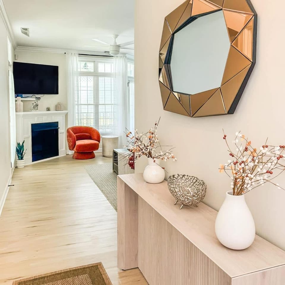 Spacious Private 2BR-2BA I Pool I Garage I Central House in Sussex County