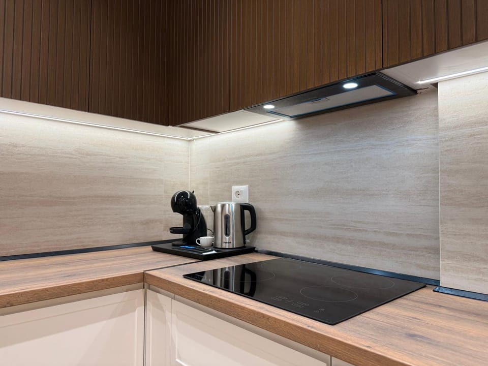 Coffee/tea facilities, Kitchen or kitchenette