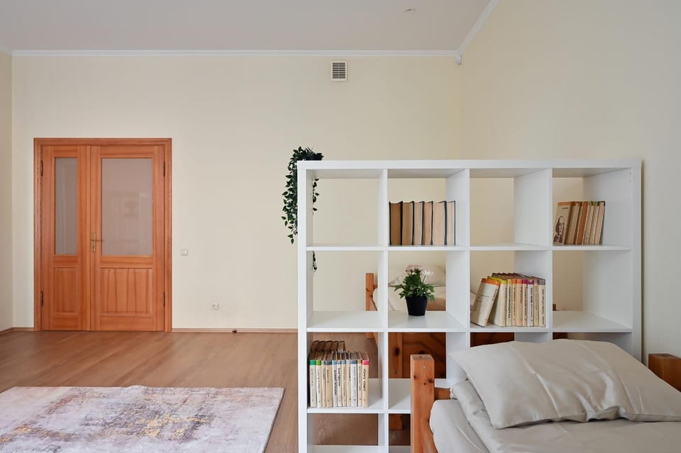 5 bedroom Central Apartment Apartment in Riga