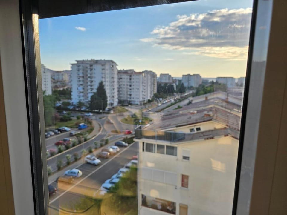 Property building, Street view