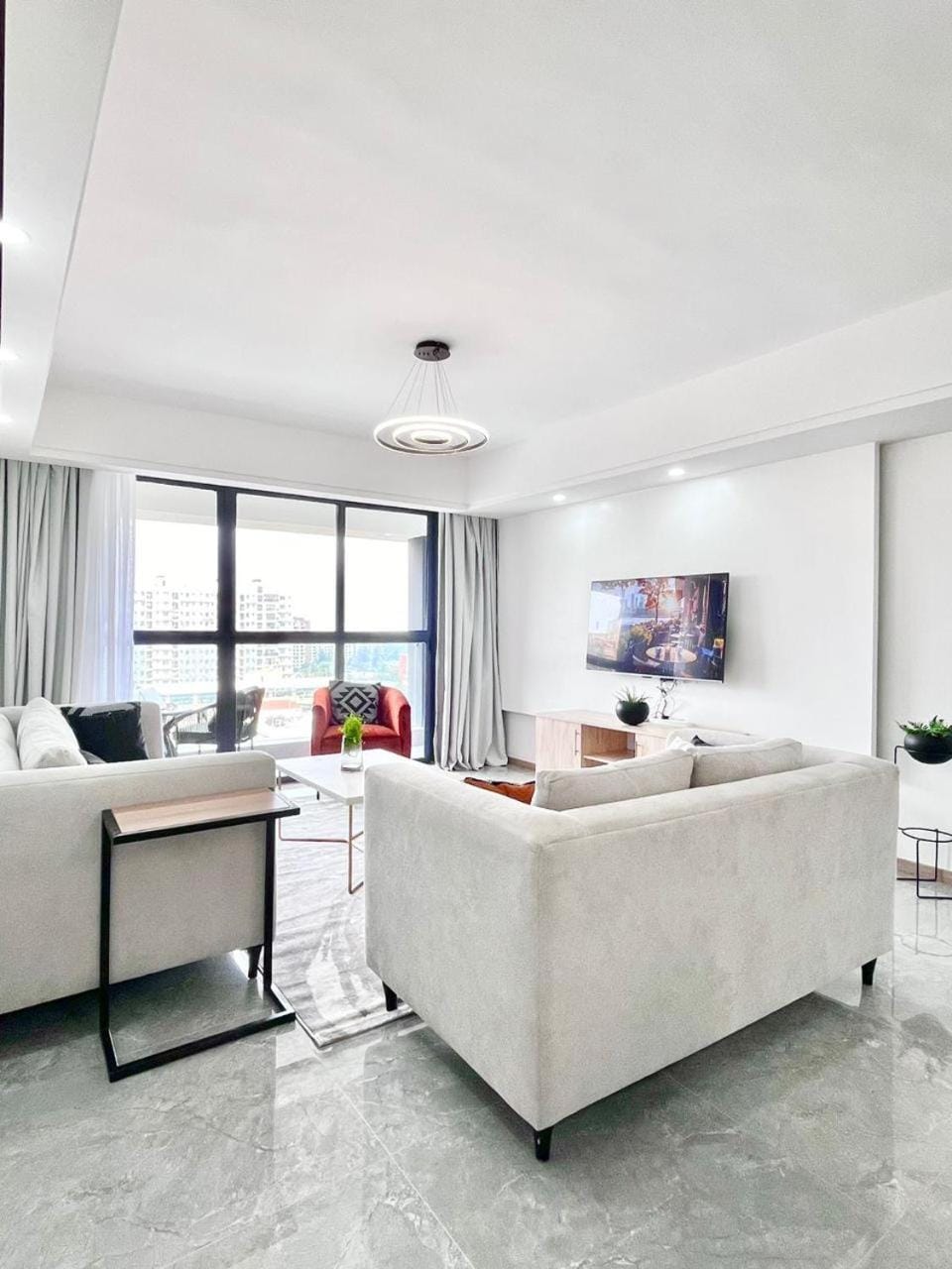 elegant luxury three bedroom apartment with equipped gym children playing ground ample parking space and a relaxing rooftop with breathtaking scenic views with modern high end facilities in kilimani Apartment in Nairobi
