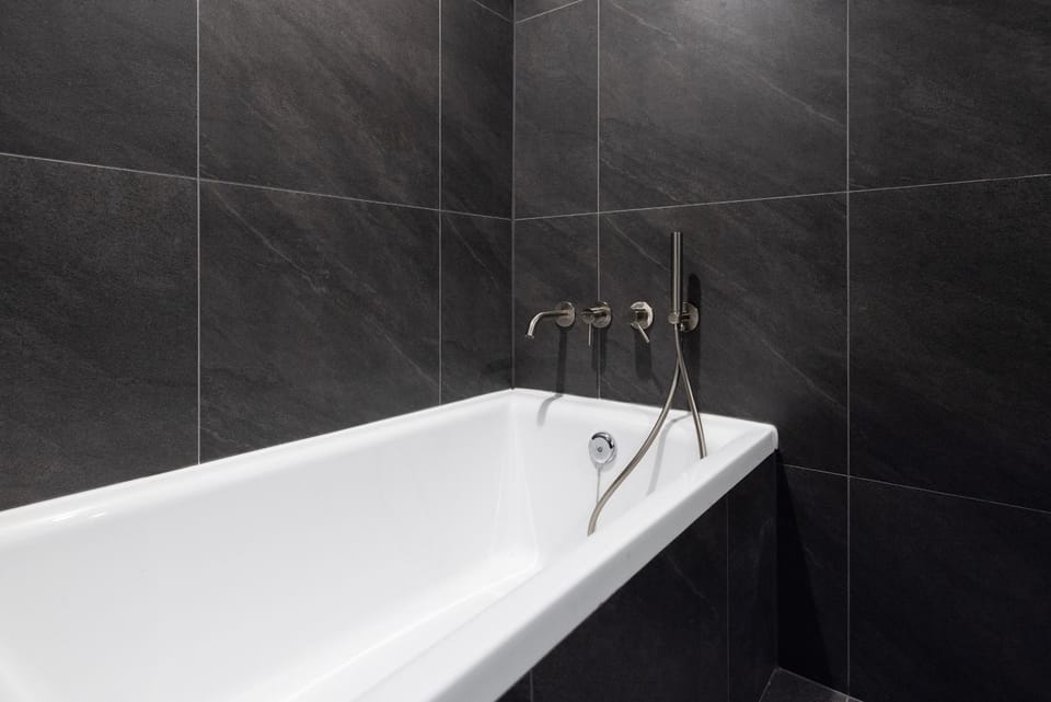 Bathroom, Bath
