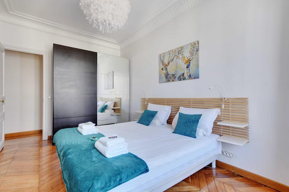 Bed, Bedroom