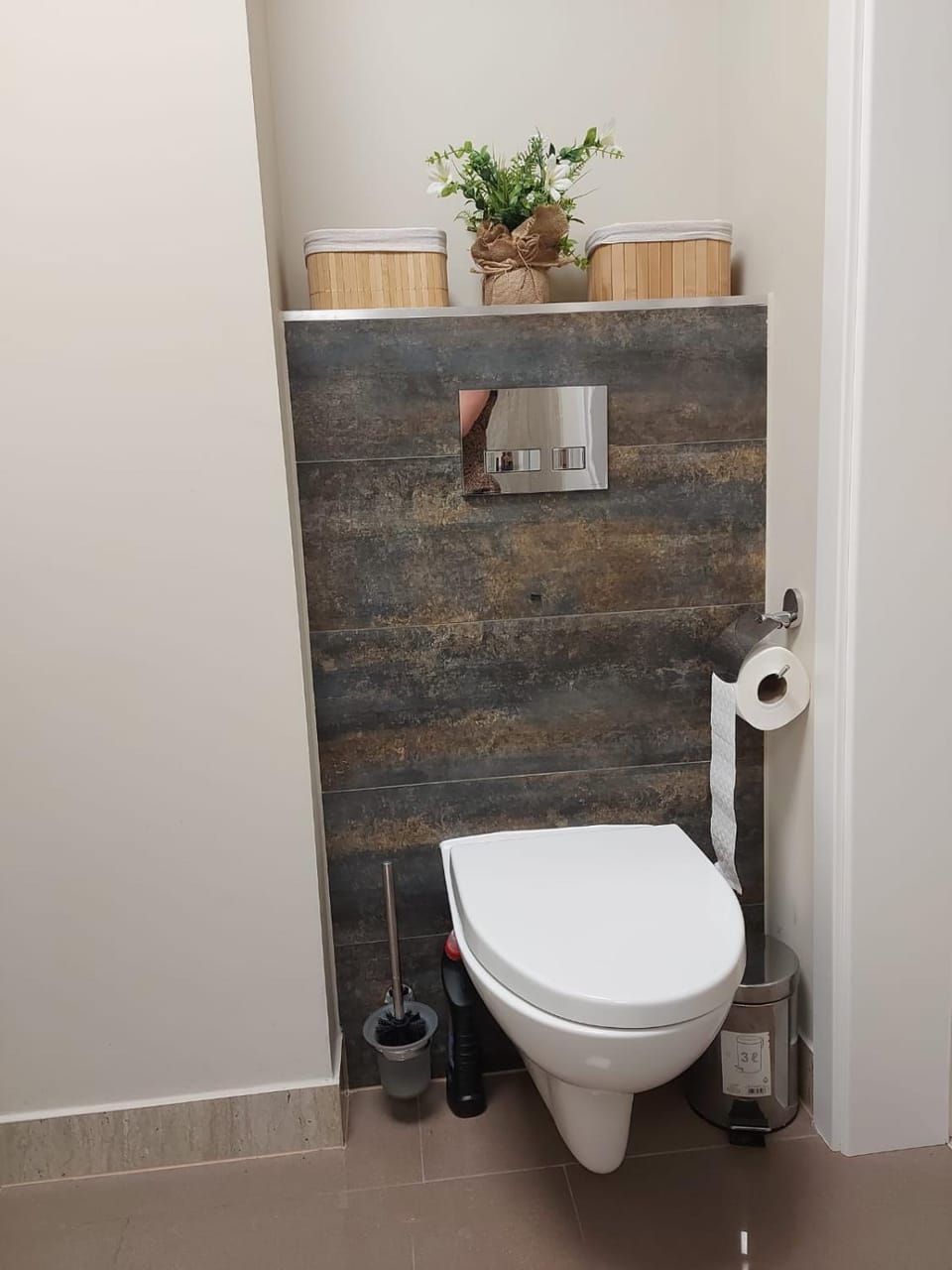 Toilet, Bathroom