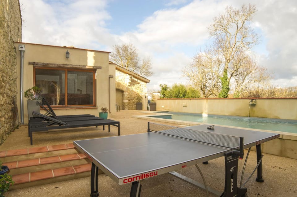 Table tennis, Pool view, Swimming pool, sunbed
