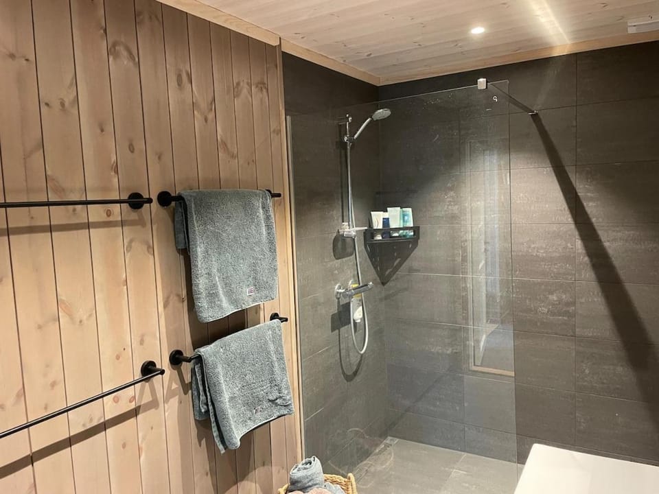 MYLLA - New cabin - Sauna - Hike - Bike - Canoe- Fishing Cabin in Viken, Norway