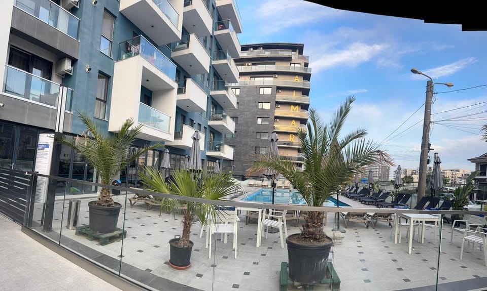 Day, Pool view, Swimming pool