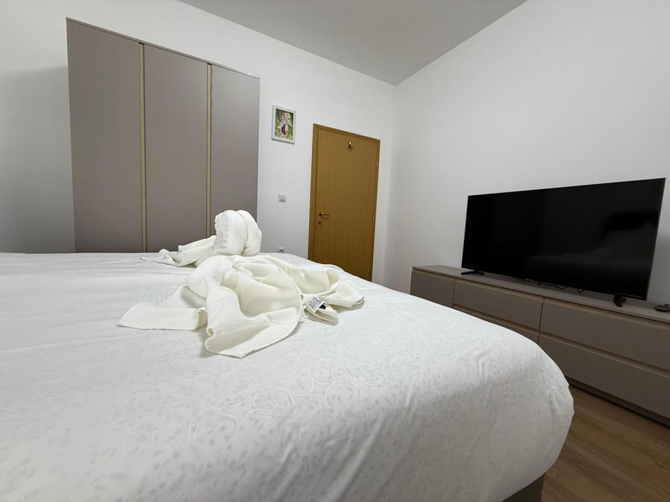 TV and multimedia, Bedroom