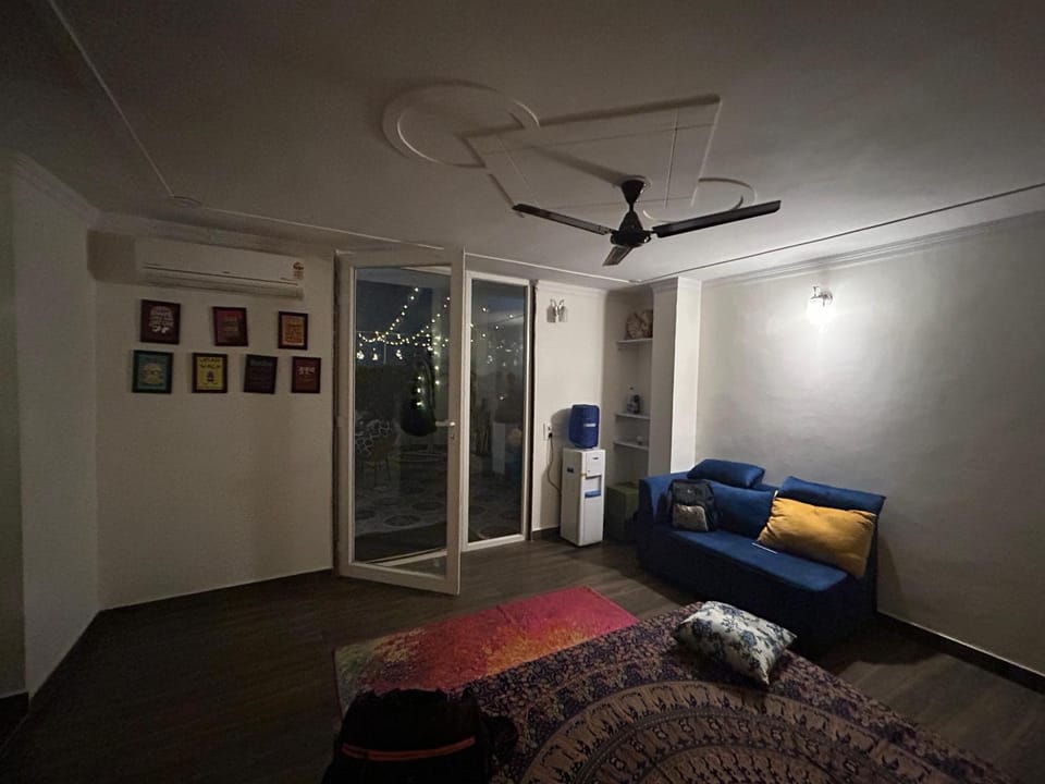 Gurgaon 21 Tonic & Twinkle Apartment in Gurugram
