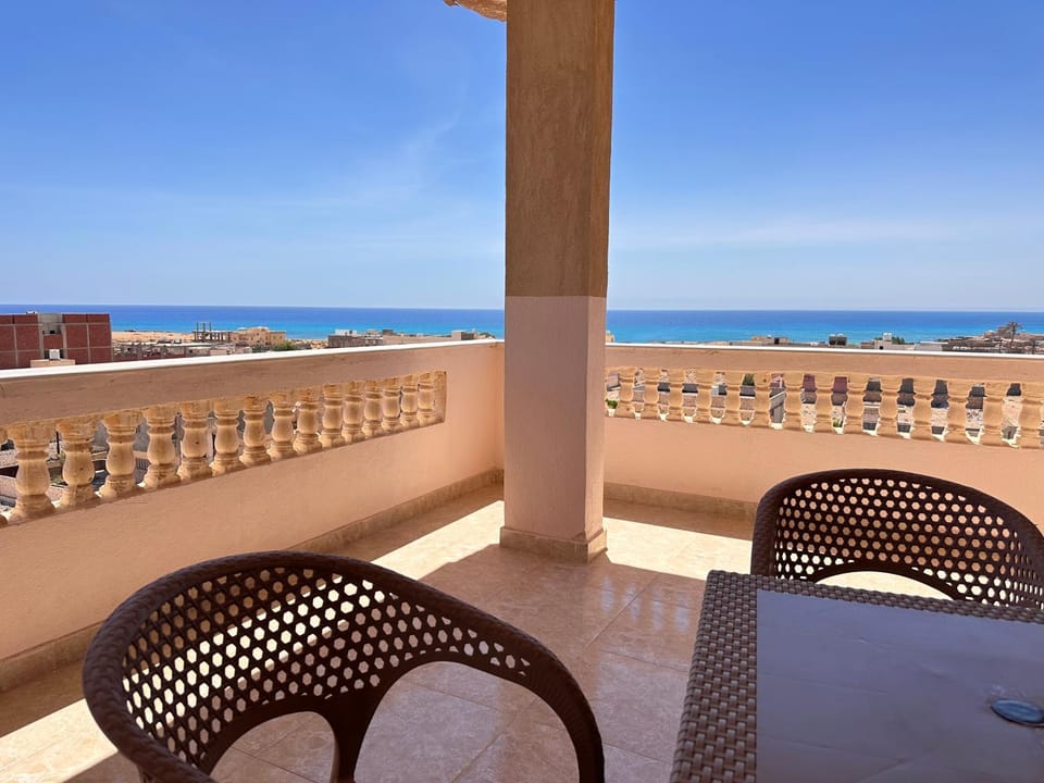 Patio, Day, Natural landscape, View (from property/room), Balcony/Terrace, Beach, Sea view