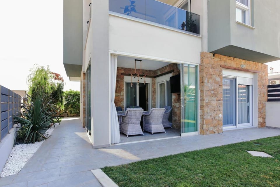 Kalina house House in Nikiti