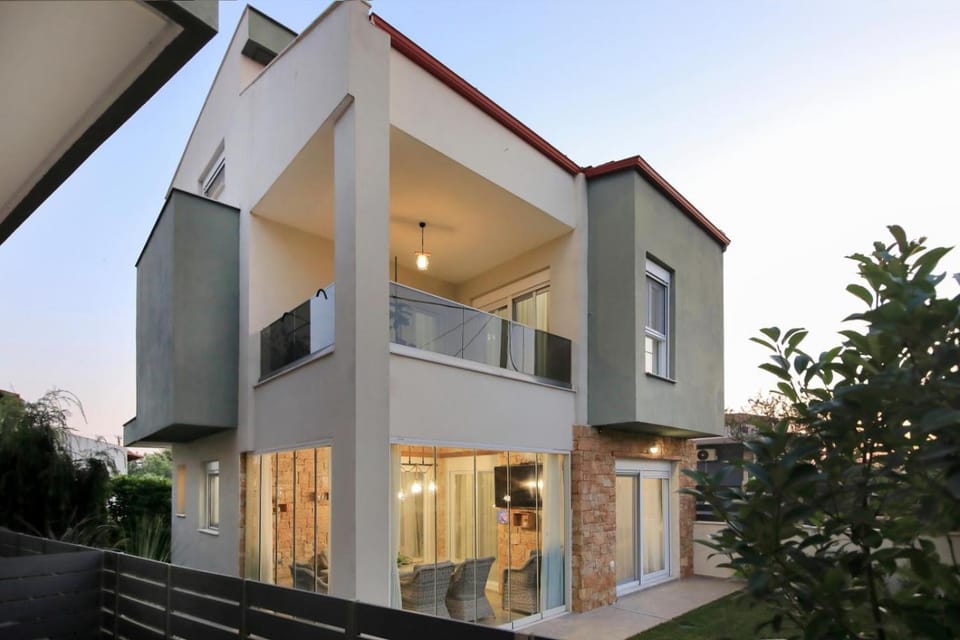 Kalina house House in Nikiti