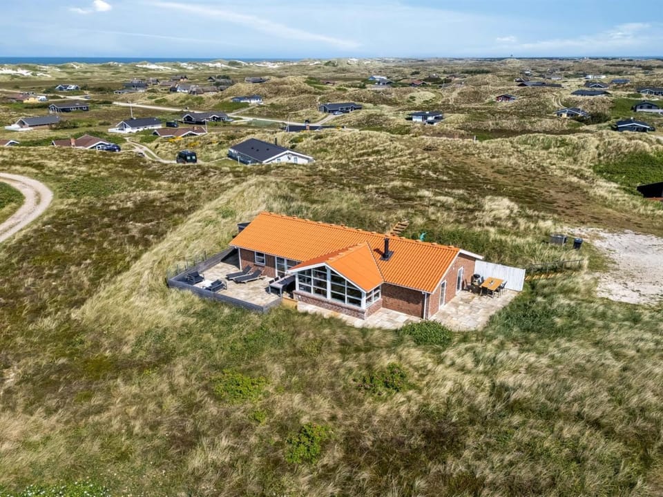 Holiday Home Ema - 500m from the sea by Interhome House in Hvide Sande