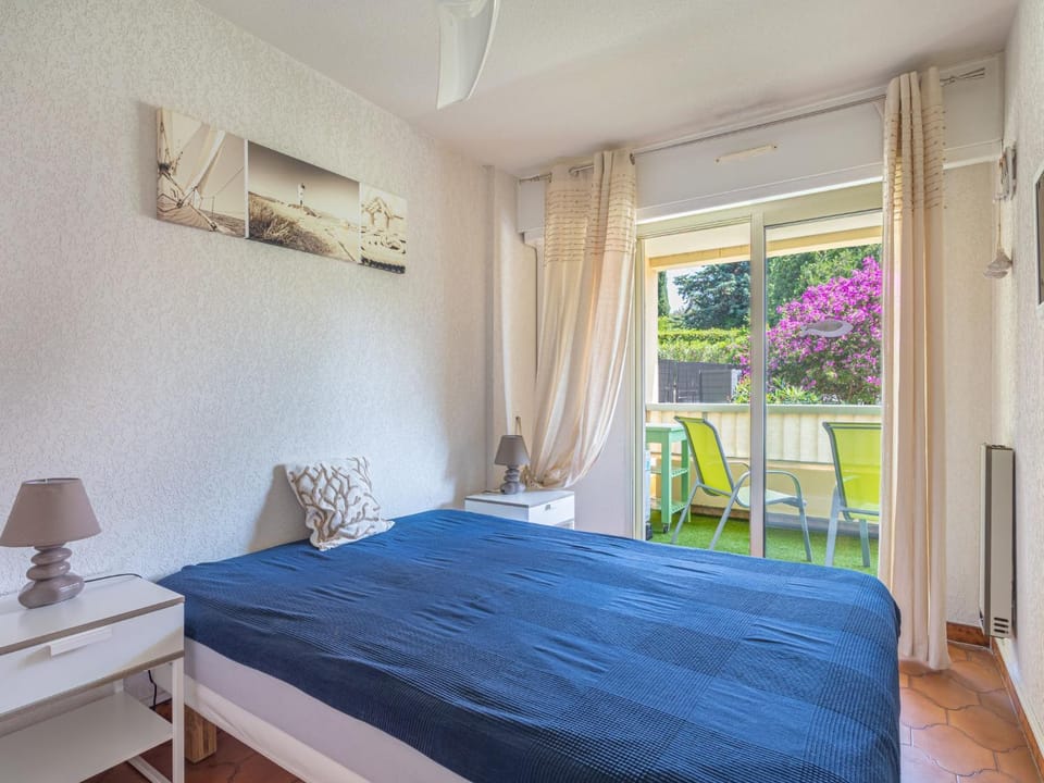 Apartment Brise Marine by Interhome Apartment in Bormes-les-Mimosas