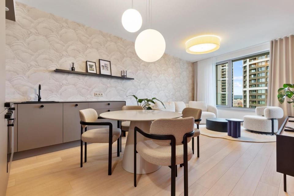 Kitchen or kitchenette, Living room, Seating area