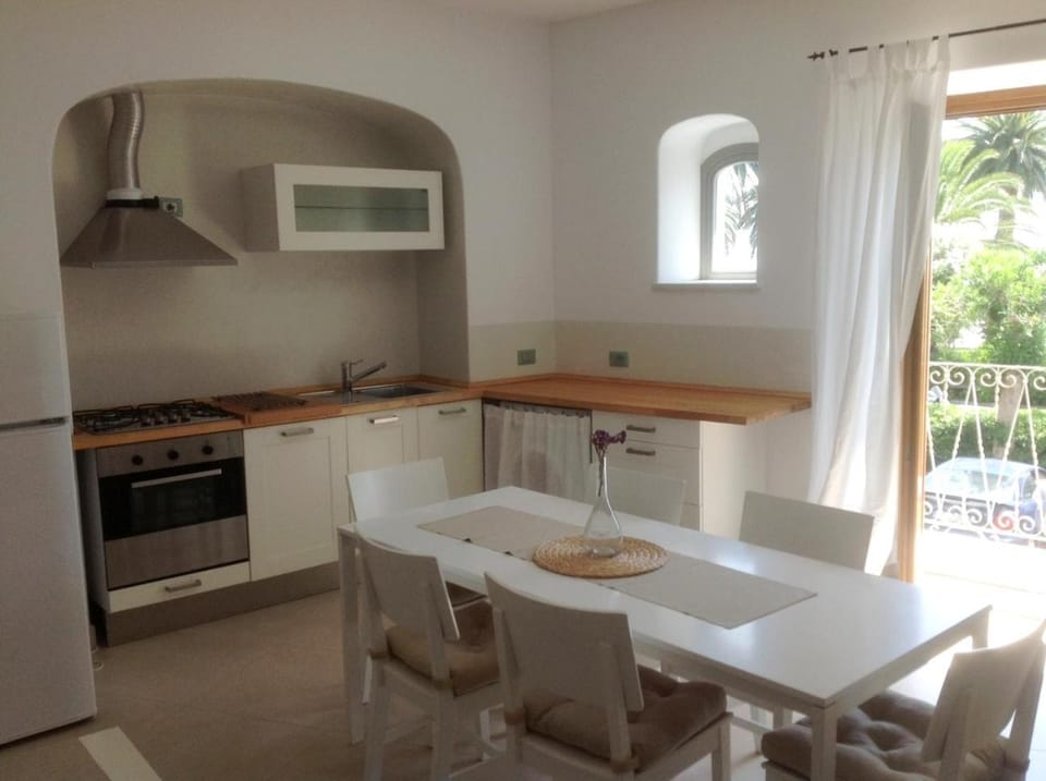 Noli con balcone fronte mare Apartment in Noli