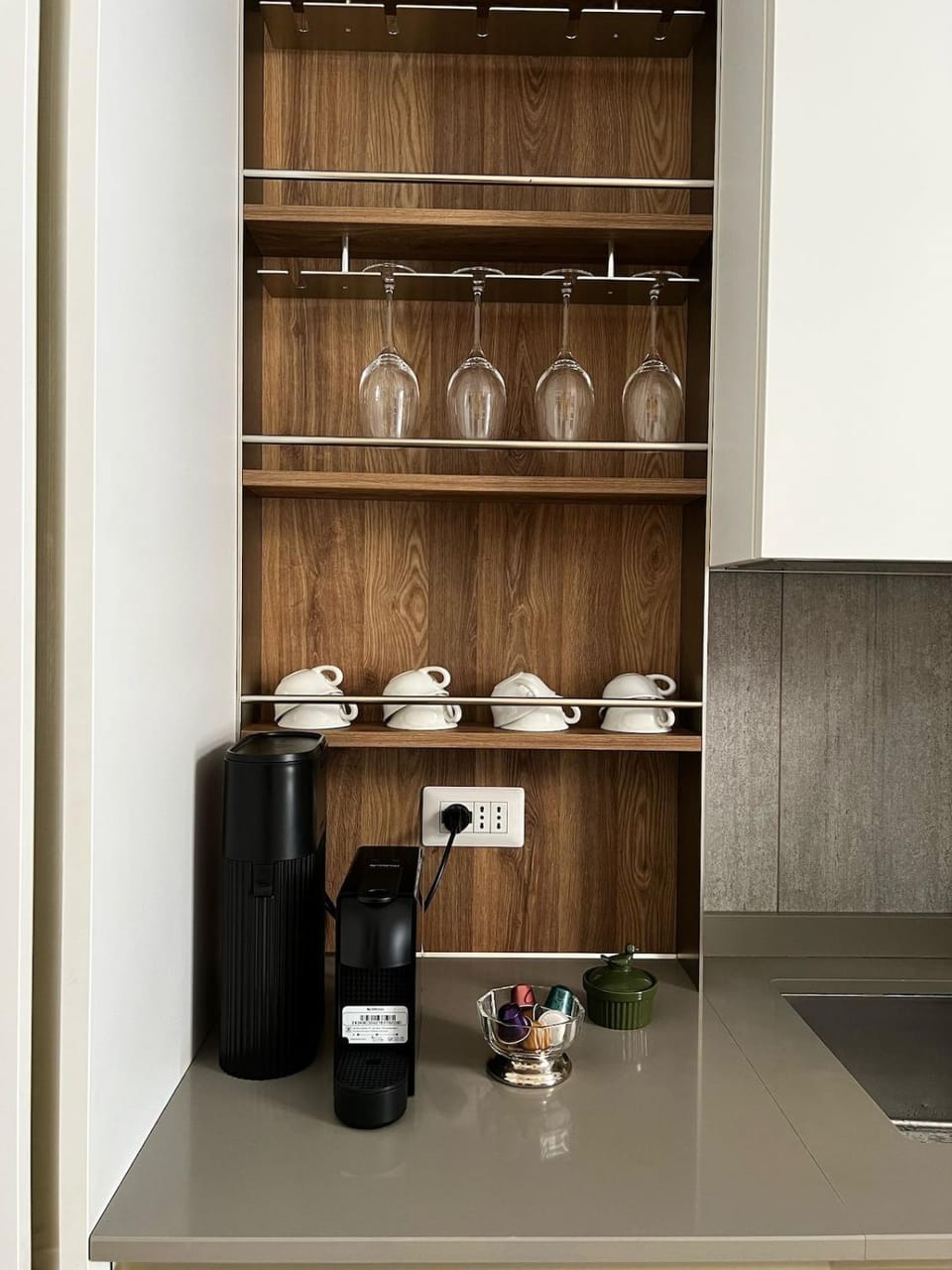 Zaffiro FIUME charming apartment House in Rome