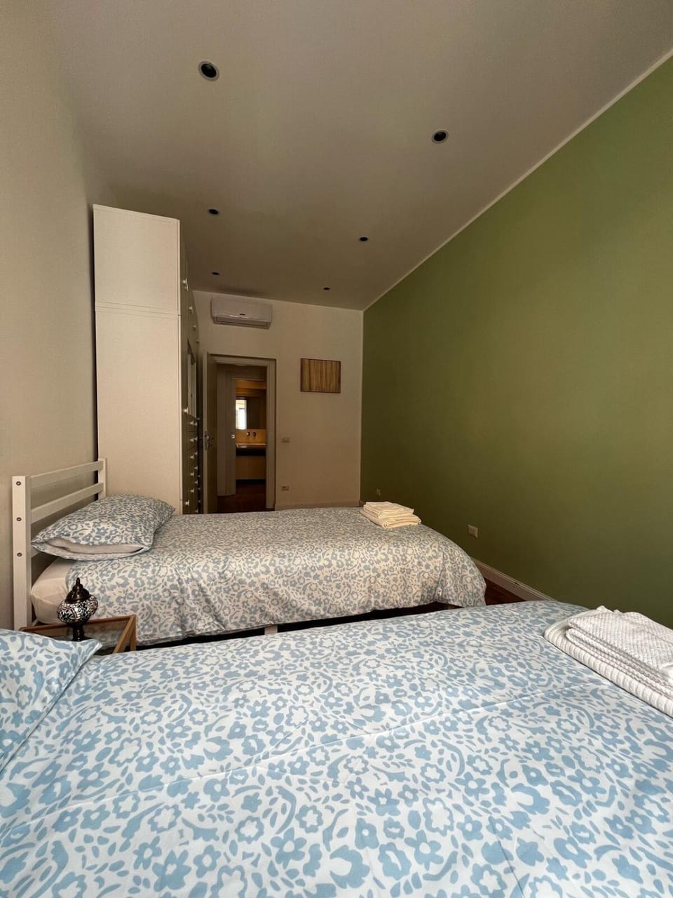 Zaffiro FIUME charming apartment House in Rome