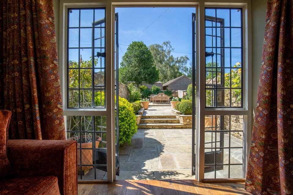 Patio, Garden, Balcony/Terrace, Living room, Seating area, Garden view