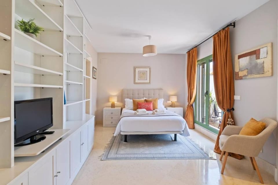 Casa del Loro - Sotogrande Marina Apartment in Andalusia