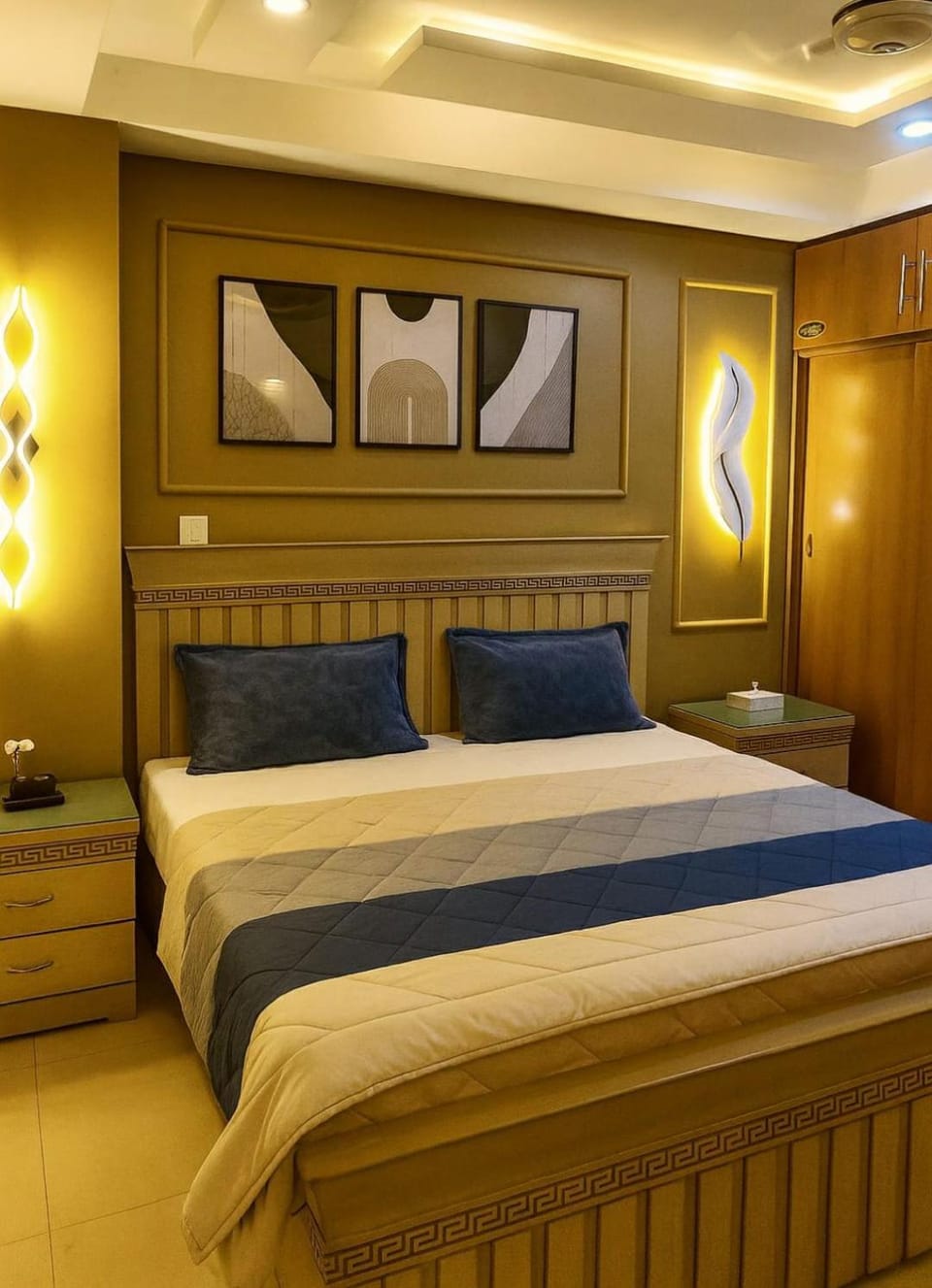 Bed, Bedroom