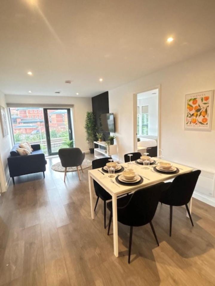 Living room, Photo of the whole room