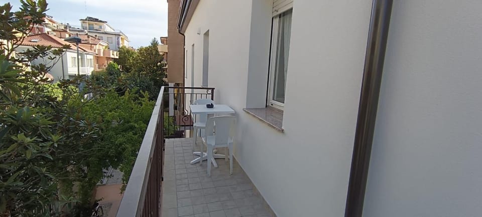 Balcony/Terrace, Balcony/Terrace