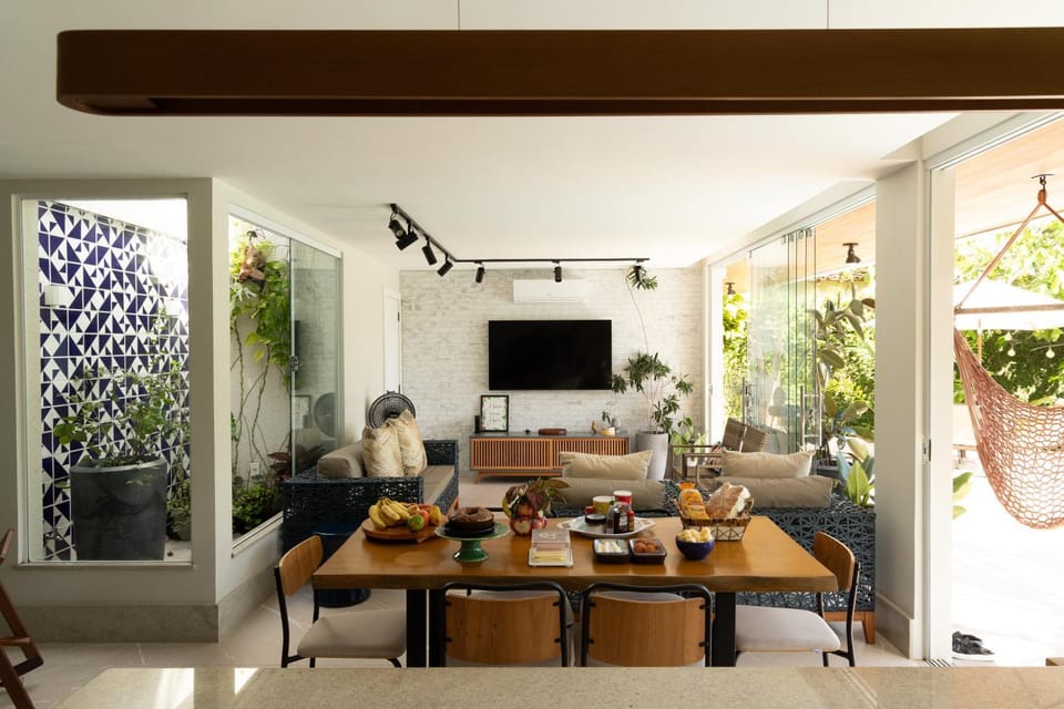Communal lounge/ TV room, Seating area