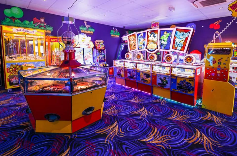 Well equipped beach caravan Apartment in Leysdown-on-Sea
