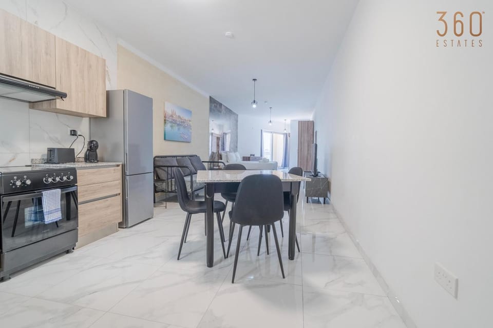 Kitchen or kitchenette, Living room, Seating area, Dining area, dishwasher, pet friendly, stove