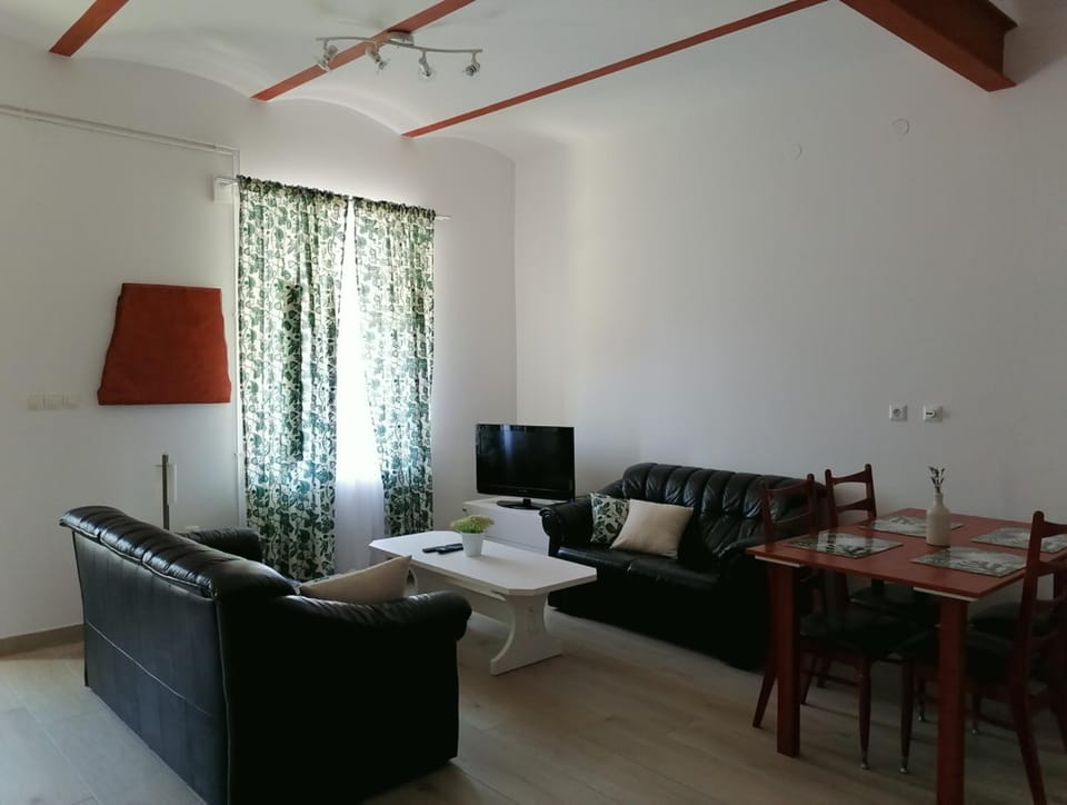 Divna Apartment Apartment in Opatija