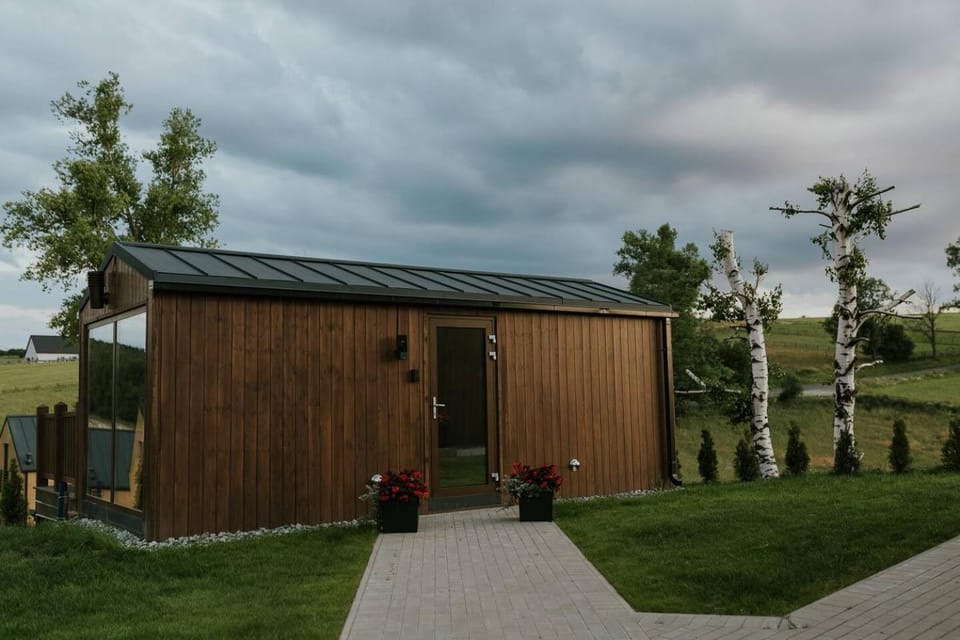 Property building, Day, Natural landscape, Hot Tub, Sauna, Garden view