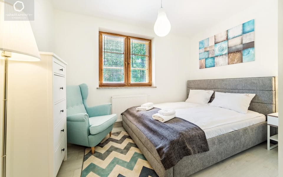 Spring, Bed, Day, Night, Winter, Summer, Photo of the whole room, Seating area, Bedroom, Sunrise, towels