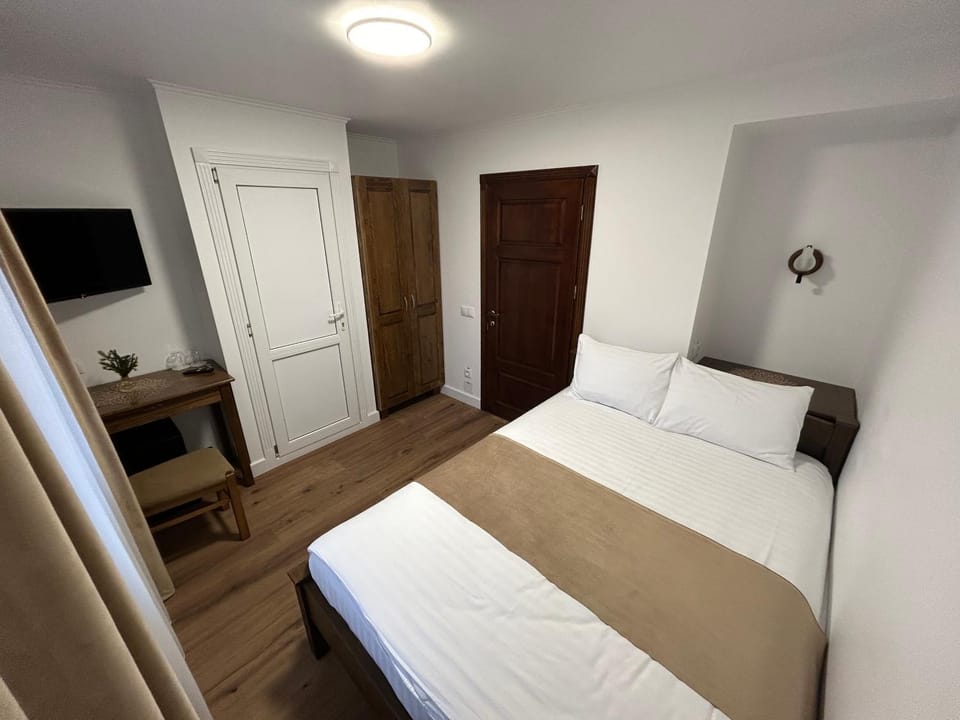 Vila Panova Bed and Breakfast in Romania