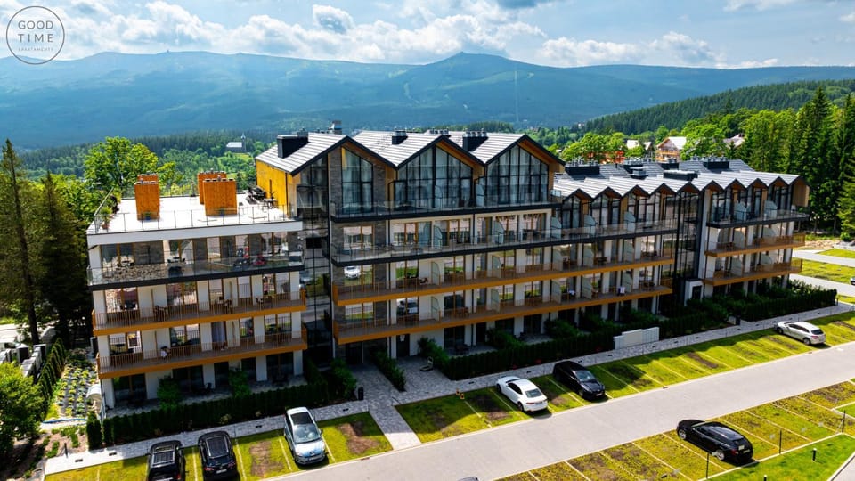Property building, Mountain view, Parking