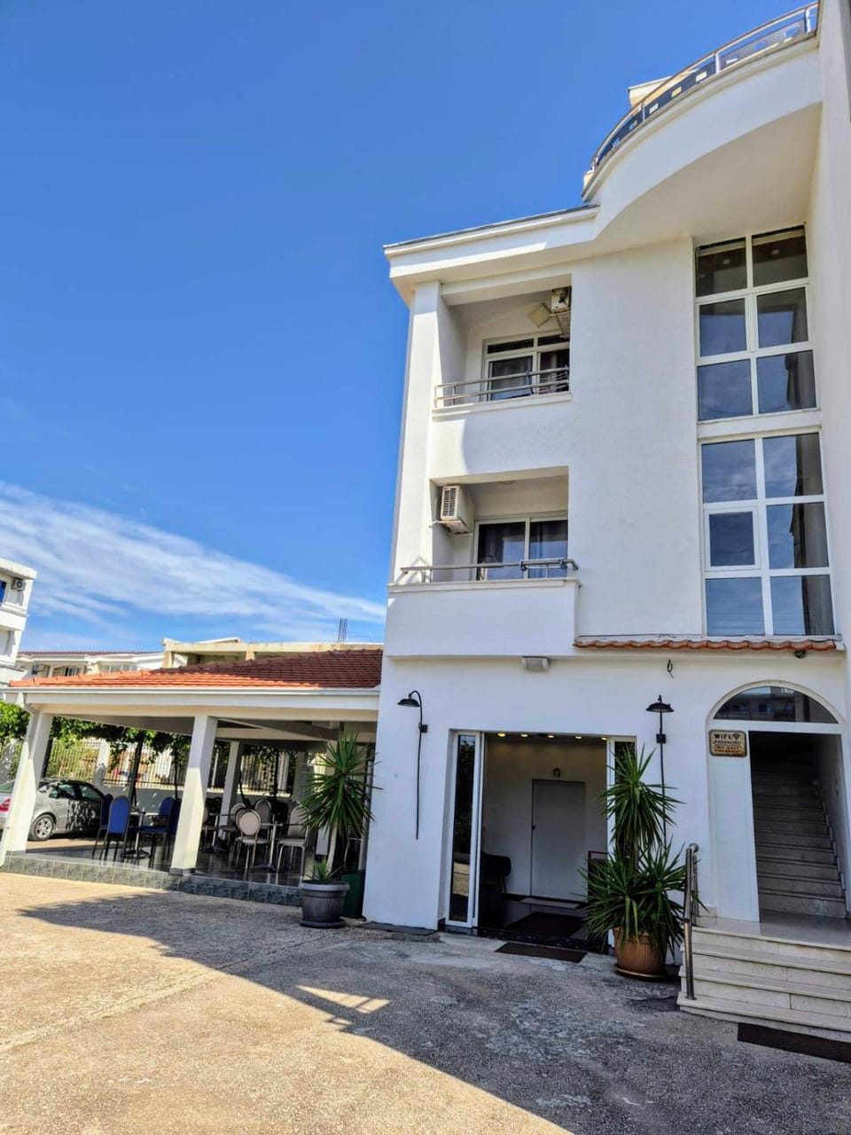 Apartments Yll Bed and Breakfast in Ulcinj