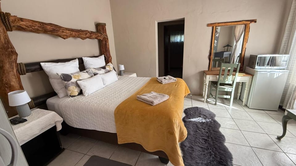 Marzel Guesthouse - Room 2 Bed and Breakfast in Eastern Cape