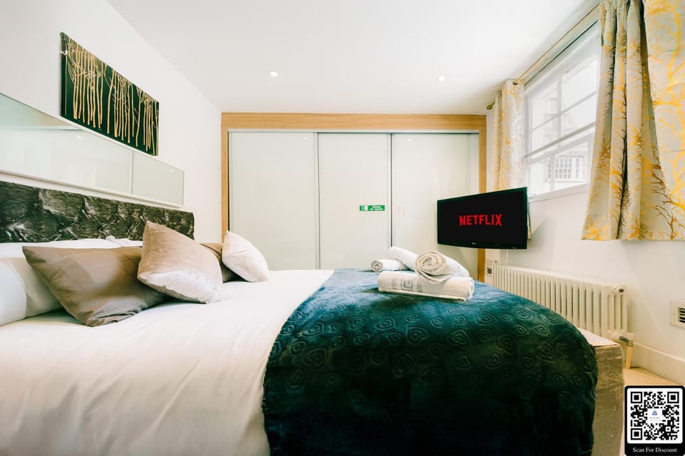 LUX 1BDR Flat in Bloomsbury I Central London Zone 1 - Near Holborn & Covent Garden Apartment in City of Westminster