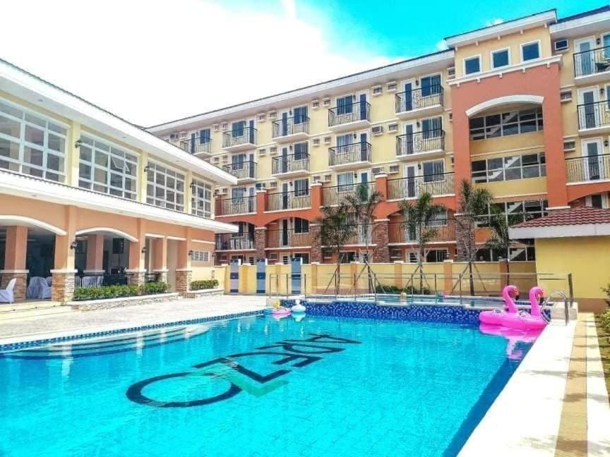Queen's Place Arezzo Davao Apartment in Davao City