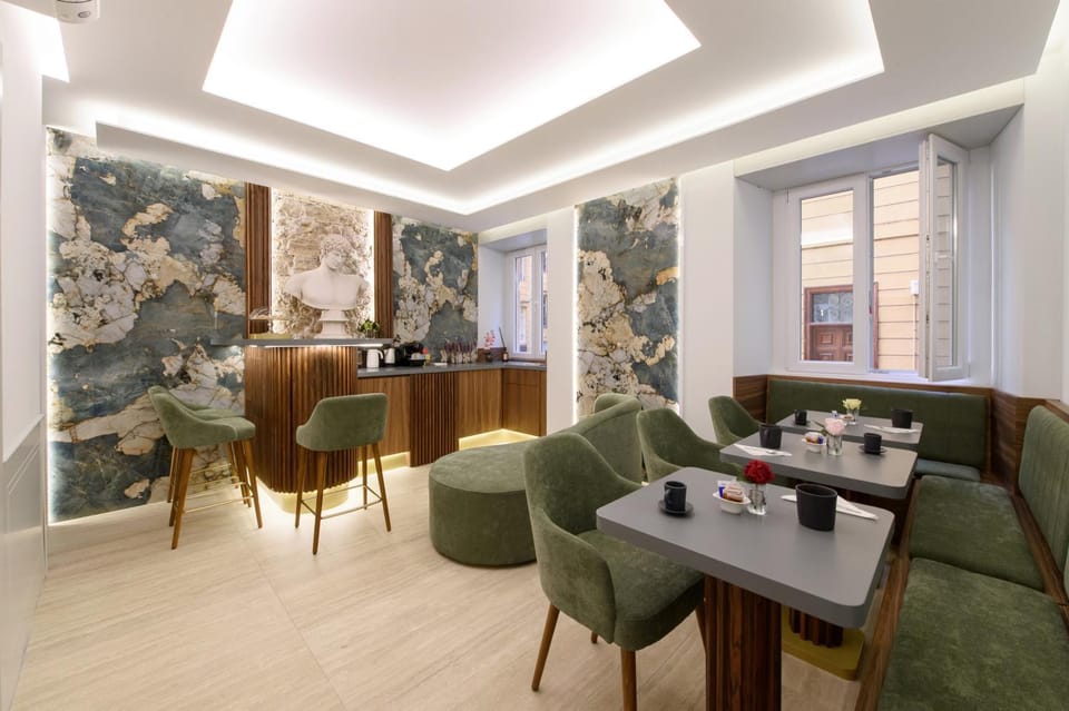 Lounge or bar