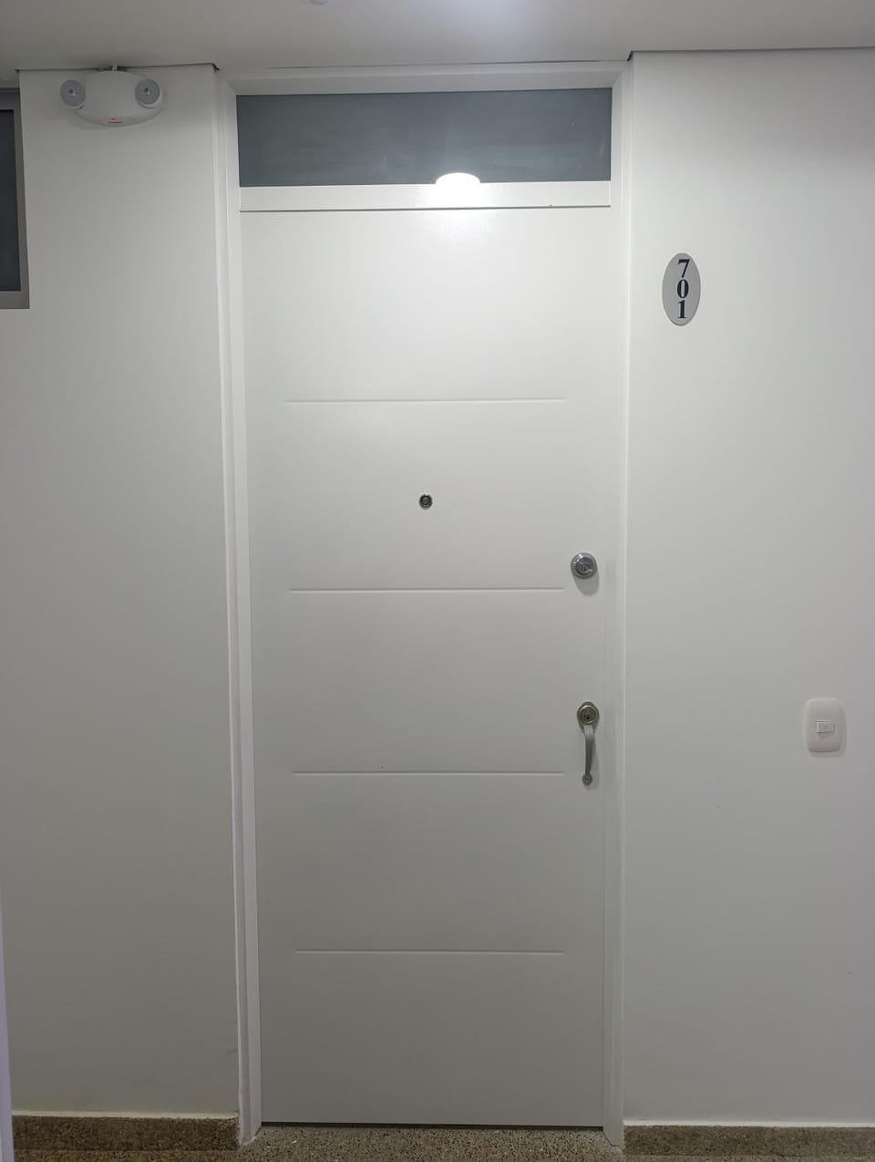 Apartaestudio amoblado, Edificio Avanzzare T2-701 Apartment in Bogota