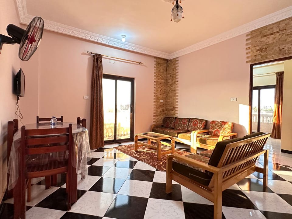Communal lounge/ TV room, Living room, Seating area, Dining area