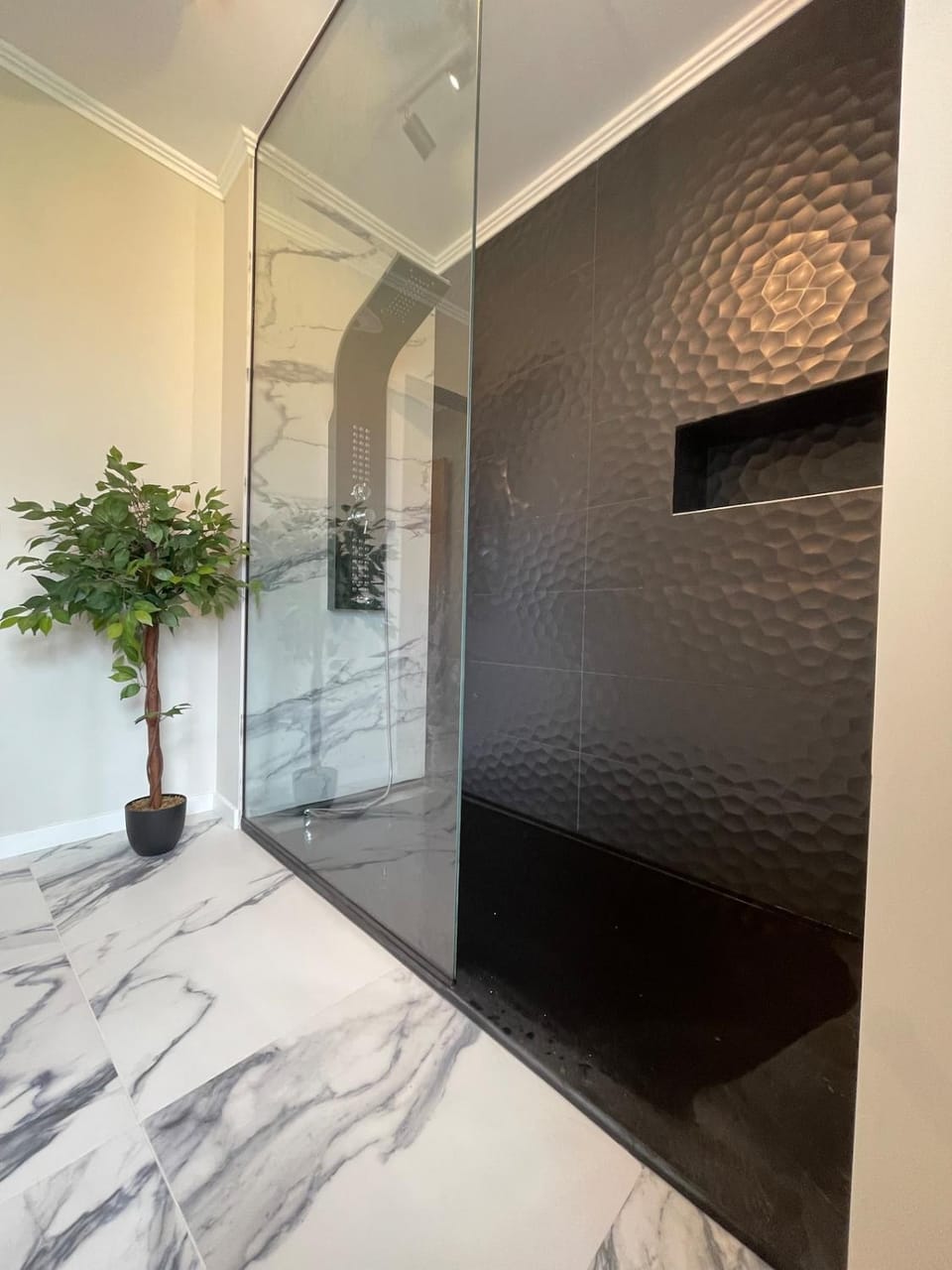 Shower, Bathroom, towels