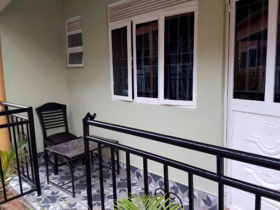CTS Suites Apartment in Kampala