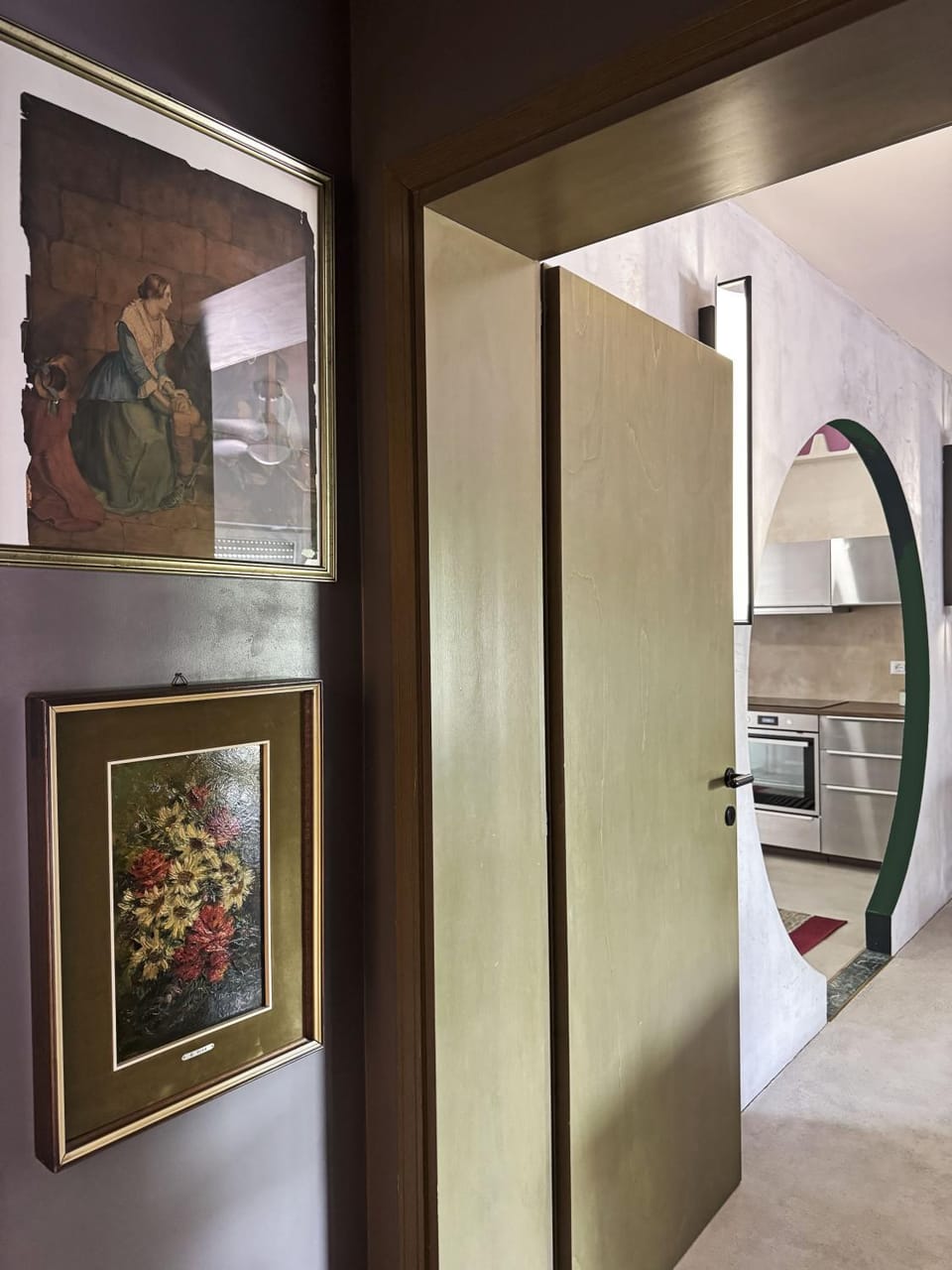 Kitchen or kitchenette, Decorative detail