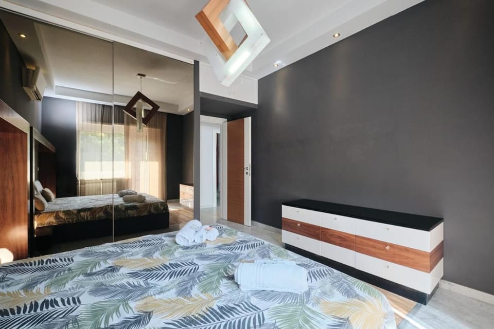 Vatican Apartment 4 Bedrooms AC Apartment in Rome