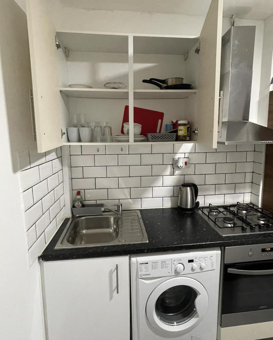Zzzz-Kapali Apartment in London Borough of Islington