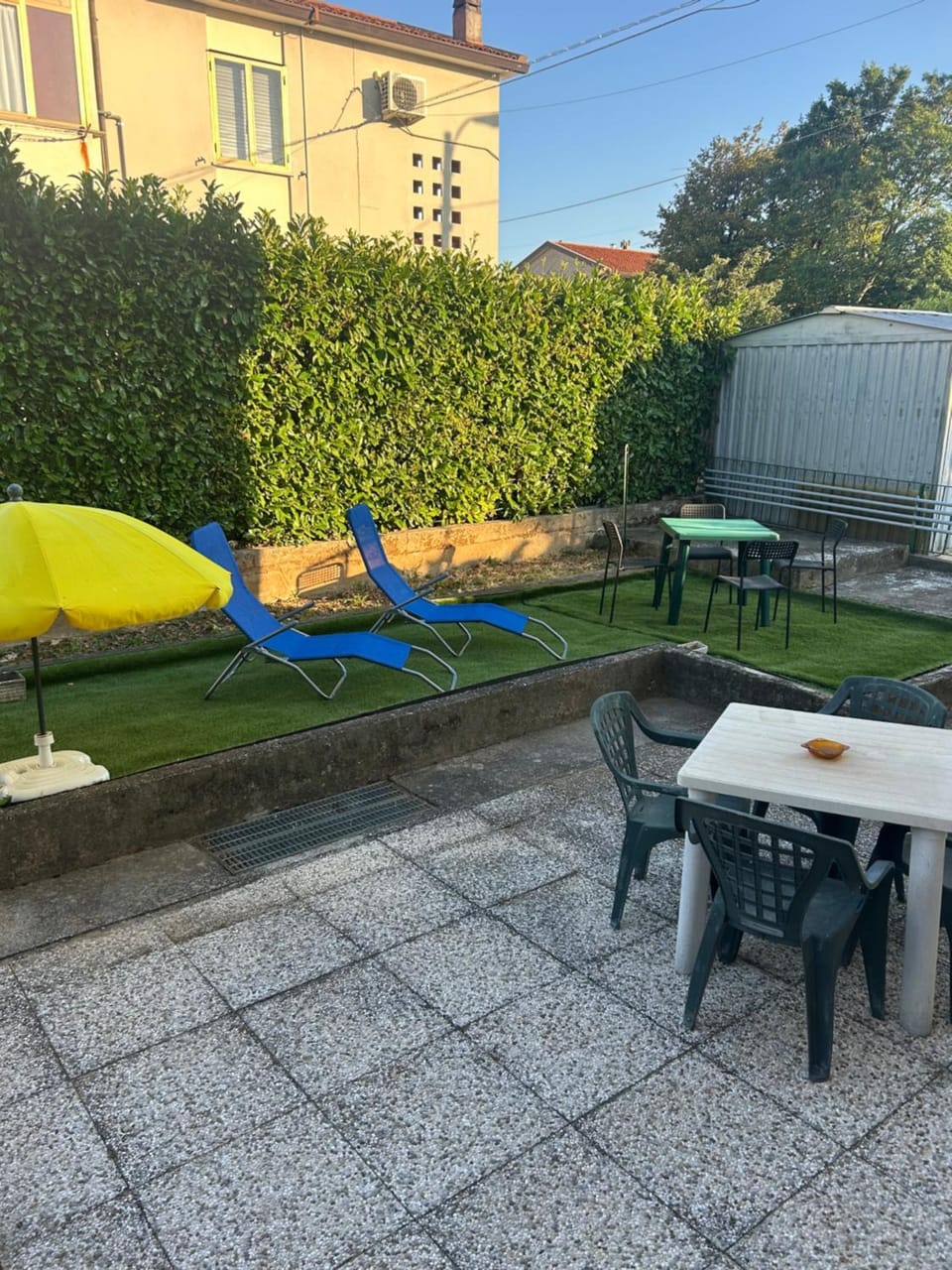 Garden, pet friendly