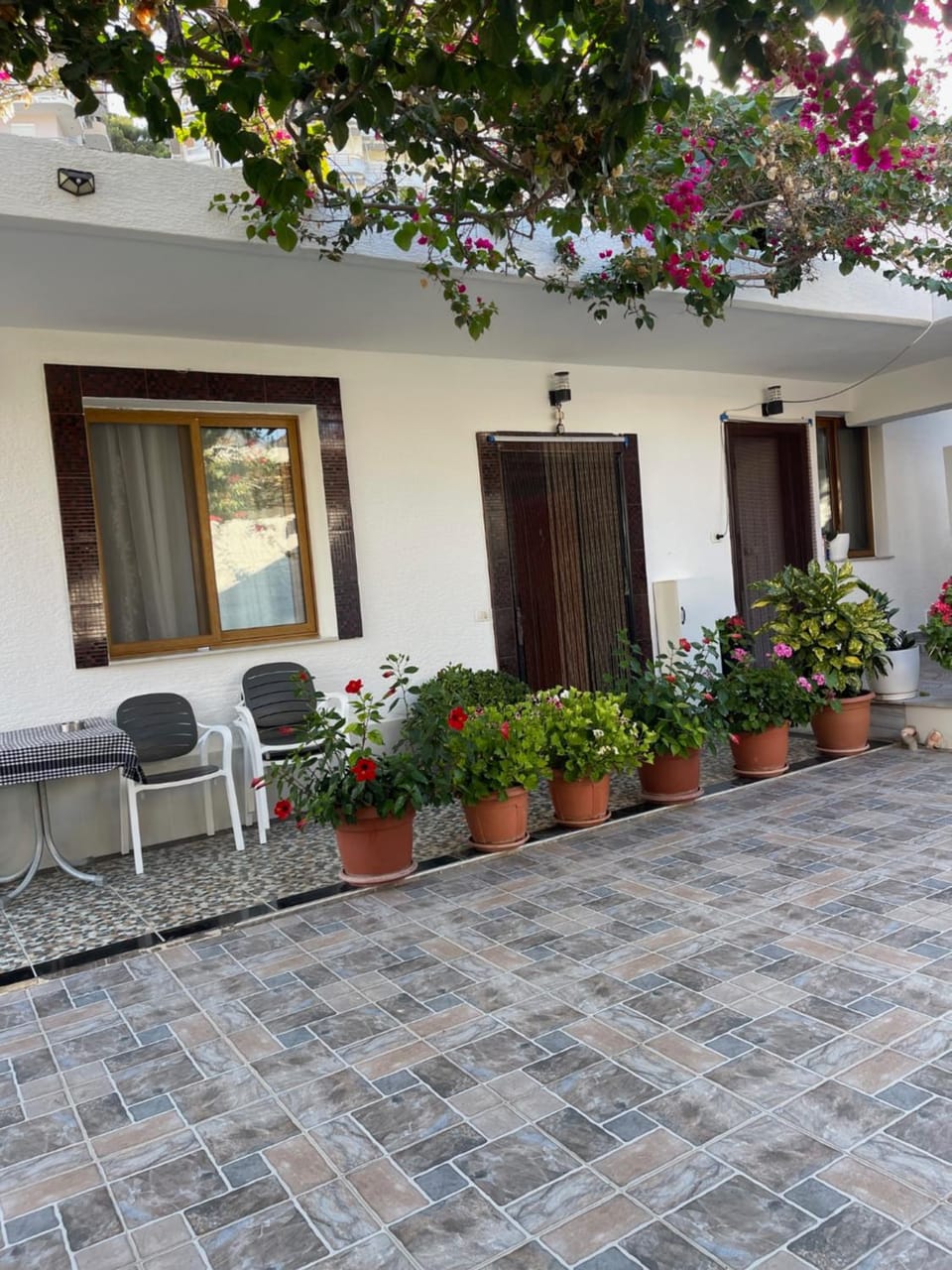 Property building, Patio, Day, Garden, View (from property/room), Balcony/Terrace, Garden view