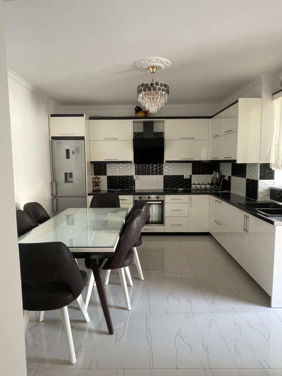Kitchen or kitchenette, Dining area, minibar, pet friendly, stove